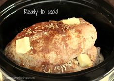 a crock pot with some food inside of it