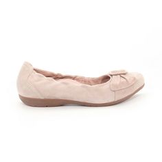 * Abeo Tabitha Flats Comfort Taupe Suede Size 7 Metatarsal L ( ) Brand New Mild Glue Stain Right Shoe. 8101 * Breathable Polyester Fabric With A Foam-Cushioned Backing And Microsuede For Ultimate Comfort. * Msrp $ 150 * 8101 Foam Cushions, Moccasins, Polyester Fabric, Cream, Brand New, Women Shoes, Women Shopping, Fabric, Color