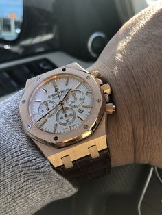 Dreamworld Aesthetic, Lux Watches, Royal Oak Offshore Chronograph, Dapper Mens Fashion, Billionaire Lifestyle Luxury Living, Heart Watch, 1 January