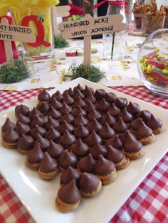 there are many desserts on the table ready to be eaten