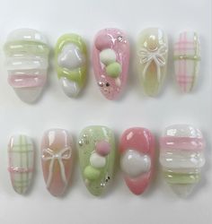 innerbloom nails Summer Nail Art Ideas, Salad Fingers, Japan Nail, Cute Pink Nails, Retro Nails, 일본 패션, Summer Nail Art, Cute Spring Nails, Ombre Acrylic Nails