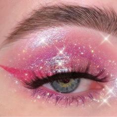 Y2k Fairy Makeup, Y2k Barbie Makeup, Halloween Makeup Fairy Pretty, 2000s Pink Eyeshadow, Pink Fairy Eyeshadow, Y2k Makeup Eyeshadow, Barbie Pink Eyeshadow Looks, Barbie Inspired Makeup Simple, Y2k Makeup Looks Pink