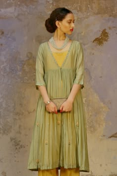 Shop for these amazing collections of Yellow Chanderi Round Jacket And Pant Set For Women by Chokhi Chorri online at Aza Fashions. Floor Length Dresses Indian, Churidar Pattern, Party Wear Dresses Indian, Jacket Style Kurti, Kurti With Jacket, Pretty Dresses Casual, Backless Blouse Designs, Frock For Women, Traditional Indian Dress