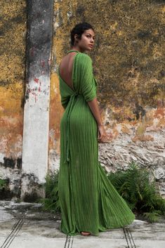 Bohemian Maxi Dress For Summer Gala, Elegant Green Beach Cover-up Dress, Flowy Beachwear Maxi Dress For Evening, Flowy Evening Maxi Dress For Beachwear, Chic Draped Maxi Dress For Vacation, Bohemian Draped Maxi Dress For Party, Elegant Draped Maxi Dress For Vacation, Elegant Draped Dress For Vacation, Ruched Draped Dress For Beach