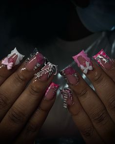 Rings Drawing, Bedazzled Nails, Junk Nails, Retro Nails, Weak Nails, Black Acrylic Nails, Hard Nails