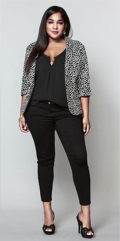 Fall Business Attire, Plus-koon Muoti, Who You, Moda Curvy, Mode Tips, Business Attire Women, Plus Size Work, Plus Size Blazer, Look Plus Size