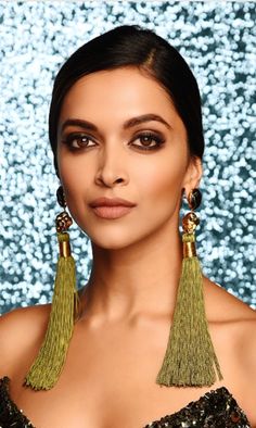 Dipika Padukone, Deepika Padukone Style, Mental Health Advocate, Womens Fashion Casual Spring, Hot Pics, Just Smile, Bollywood Celebrities