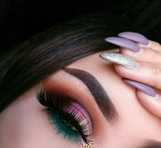 Night Out Makeup, Makeup Nails Designs, Bold Makeup, Creative Eye Makeup, Makeup On Fleek, Blue Makeup, Makeup Goals, Love Makeup, Pretty Makeup