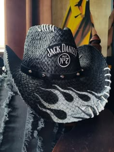 Goth Western Aesthetic, Cowboy Rockstar, Hardcore Aesthetic, Cowboy Comic, Country Boy Outfits, Snake Makeup, Rock Hats, Vampire Cowboy, Gothic Hats