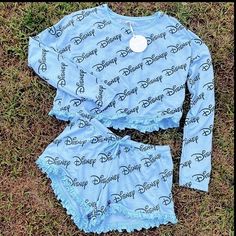 Condition: Brand New With Original Tags. Description: Sleep Like A Post-Ball Disney Princess Who Partied Too Hard And Knows Any Pesky Responsibilities Will Be Handled By Her Pet Mice. If Only! At Least You Can Look The Part In This Limited Edition, Cropped And Ruffled Pajama Set In Cinderella-Approved Blue. Listing Is For One 2-Piece Pajama Set. Singing Rodents Not Included. Features: Authentic Licensed Disney Limited Edition/Deadstock 2-Piece Pajama Set: Cropped Long-Sleeve Top & Shorts “Disney Disney Cotton Sets For Pajama Party, Disney Cotton Pajama Party Sets, Cotton Disney Sets For Pajama Party, Cute Ruffled Sleepwear For Sleepover, Disney Cotton Sleepwear For Loungewear, Disney Cotton Sleepwear, Disney Long Sleeve Sleepwear For Pajama Party, Cute Ruffled Sleepwear For Loungewear, Blue Ruffled Sleepwear For Loungewear