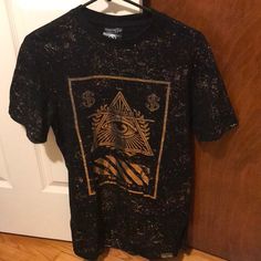 Nice! Black With Gold Designs Tshirt Never Worn Size Small Gold Designs, Gold Design, Tshirt Colors, Tee Shirts, Tshirt Designs, Mens Shirts, Man Shop, T Shirt, Gold