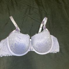 Brand New Bra With Tag From Savage X Fenty. Lilac Purple Lightly Lined Lace Balconette Bra Has Underwire And Foam Cups Purple Bralette, Purple Lace Bra, Lace Balconette, Girls Night Party, Floral Bra, Foam Cups, Unlined Bra, New Bra, Savage X Fenty