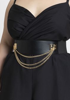 Edgy Metal Chain Belt, Elegant Double Chain Belt For Evening, Edgy Chain Link Belt, Evening Gold Chain Link Necklace, Edgy Chain Link Belt With Chain Strap, Chic Chain Belt For Evening, Black Metal Waist Chain With Chain Strap, Chic Evening Chain Strap Belt, Chic Evening Chain Belt With Chain Strap