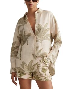 How To Iron Clothes, Print Shorts, Palm Print, Clothing Care, Cashmere Coat, Printed Linen, Linen Shorts, Matching Shirts, Tropical Print