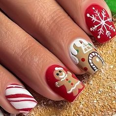 Christmas Fake Nails, Nails Cartoon, Nail Shapes Square, Cartoon Snowman, Snowman Snowflake, Nails Glossy, Festive Nail Art