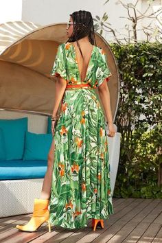 Shop for Eshaa Amiin Green Crepe Printed Maxi Dress for Women Online at Aza Fashions Green Fitted Dress With Split Hem, Bohemian Floor-length Maxi Dress With Side Slits, Fitted Green Dress With Split Hem, Elegant Floral Print Dress With Split, Chic Floral Print Dress With Split, Chic Split Dress With Floral Print, Chic Maxi Dress With Tie Back And Split, Chic Split Maxi Dress With Tie Back, Bohemian Floor-length Dress With Side Slits