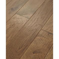 an image of wood flooring that looks like it has been made from the same material