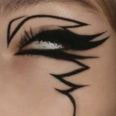 Gothic Eye Makeup, Teknik Makeup, Goth Eye Makeup, Beauty Eyeshadow