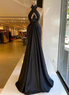 Mermaid Gown Prom, Black Evening Gown, Mermaid Prom Dress, Black Halter, Mermaid Evening Dresses, Mermaid Prom Dresses, Long Prom Dress, Black Wedding, Prom Gown