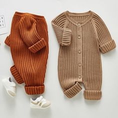 Perlengkapan Bayi Diy, Knit Baby Romper, Newborn Girls, Legging Sport, Jumpsuit Outfit, Knit Jumpsuit, Knitted Romper, Easy Dressing, Knitted Baby