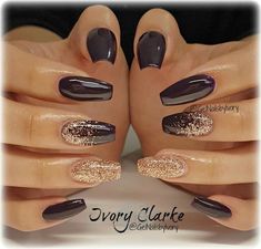 Pinterest @nattat74 Nexgen Nails, Unghie Sfumate, Ideas Nails, New Year's Nails, Accent Nails, Fancy Nails, Nail Arts, Nail Polishes, Gold Nails