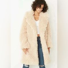 Such A Fun And Cozy Jacket For This Winter! I’ve Just Decided I Wouldn’t Wear It Often Living In Florida. I’m Normally A S Or Xs And An An Xs In This With The Oversized Fit. - Fully Lined - Very Boho Living In Florida, Cozy Jacket, Teddy Jacket, Wild Fable, Faux Fur Coat, Faux Fur, Jackets & Coats, Jackets For Women, Florida