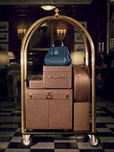 Gucci Luggage, Hard Case Luggage, Ritz Paris, Digital Campaign, Bamboo Bag, Luxe Life, Gucci Bamboo, Grand Hotel