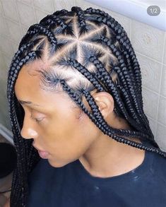 Tutorial Braids, Box Braids Tutorial, Triangle Braids, Triangle Box Braids, Trendy We Fryzurach, Braids Tutorial, Big Box Braids, Big Box Braids Hairstyles, Jumbo Box Braids