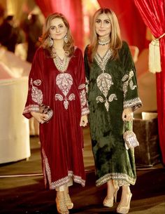 Lohri Outfits, Velvet Jackets Women, Velvet Jackets, Pakistani Party Wear Dresses, Pakistani Formal Dresses, Luxury Pret