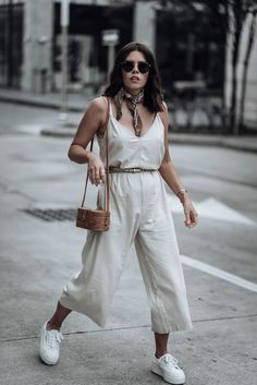 Trendy Tennis Shoes, Superga Platform, Summer Fashion For Teens, Houston Fashion, Flattering Outfits, Women Fashion Dress, Cropped Jumpsuit, Dresses Fall