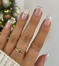 December Nails, Festive Nail Art, Tie Dye Nails, Vibrant Nails, Valentine Cake, Floral Nail Art, Xmas Nails, Floral Nails, Winter Nails