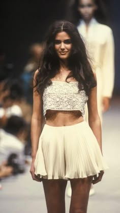 Runway Dresses, Claudia Schiffer, Naomi Campbell, Alberta Ferretti, Kate Moss