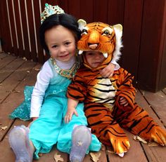 Brother And Sister Disney Costumes, Brother And Sister Halloween Costume, 2 Sister Halloween Costumes, Jasmine And Tiger Costume, Jasmine And Rajah Costume, Sister And Brother Halloween Costumes, Sibling Costume Ideas Brother Sister, Sister Halloween Costumes Kids, Sister Costume Ideas Kids