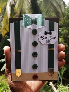 DIY Dress Shirt and Suspenders Card for Father's Day Father's Day Cards Handmade, Happy Fathers Day Cards, Diy Father's Day, Make A Dress, Graduation Crafts, Retirement Party Decorations, Father's Day Diy, Birthday Cards For Men, Father's Day Card