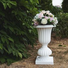 2 Pack | 20inch PVC Urn Planter, Floral Pedestal Flower Pot White Plant Stand Floral Pedestal, Pot Plant Stand, White Urn, Garden Urns, Urn Planters, Plastic Flower Pots, White Plants, Plastic Flower, Pot Plant