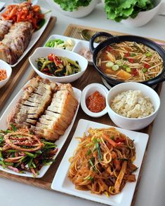 Korea Lunch Food, Broccoli Soup Recipes, Culinary Cooking, Meat Diet, Lunch Food, Food Carving