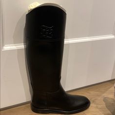 Fendi Black Riding Boots Size 37.5 Genuine Fendi Luxury Calf Leather Riding Boots, Fendi Print, Leather Sock Boots, Fendi Boots, Floral Combat Boots, Leather Biker Boots, Black Riding Boots, Boot Straps, Leather Socks