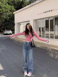 Ulzzang Street Fashion, Lia Outfit Casual, Ulzzang Fashion Street Styles, Y2k Gacha Life Outfits, Korean Daily Outfit, Y2k Grunge Wallpaper, Simple Korean Outfits, Y2k Gacha, Gacha Life Outfits