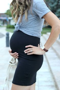 A casual little black dress with striped soludos. Maternity style T Shirt Knot, Shirt Makeover, Lauren Mcbride, Bump Style