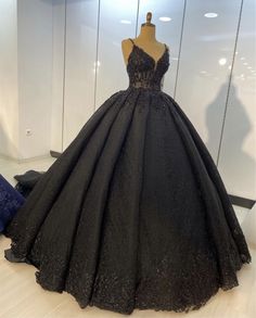 Black Lace Ball Gown Dresses For Wedding Prom Evening Gown Black Lace Ball Gown, Black Ball Gown, Princess Prom Dresses, Spaghetti Strap Prom Dress, Lace Ball Gowns, Princess Ball Gowns, Wedding Dresses Corset, Dresses For Wedding, Tulle Ball Gown