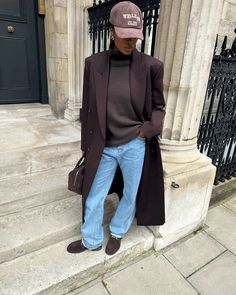 7 Simple and Stylish Outfit Ideas for When You Don't Know What to Wear | Who What Wear Loafers Trend, December Outfits, Leather Trend, Stylish Winter Outfits, Make Your Outfit, Cashmere Accessories, Boiler Suit, Wool Coats, Winter Outfit Inspiration