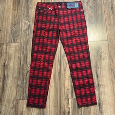 Plaid, Tartan Pants In Size Xl ( Will Fit 30/31 In Jeans Size ) - Please See Measurements. Five Pockets Styling, Zip And One Button Closure. Zip Detail At Back Pockets. Ripped. Approximate Measurements: Waist Aligned Back And Front Across 17'', Rise 9 1/2'', Hip About 18 1/2''-19'', Inseam 27'', Leg Opening 6''. Note: Not Sure Were These Altered ( Length ) Punk Bottoms With Zipper Closure For Fall, Fall Punk Bottoms With Zipper Closure, Punk Style Bottoms With Zip Fly For Fall, Alternative Style Bottoms With Zipper For Fall, Alternative Style Bottoms With Zipper Closure For Fall, Rocker Streetwear Pants For Fall, Cotton Pants For Fall Concert, Plaid Bottoms For Fall Streetwear, Fitted Plaid Edgy Bottoms