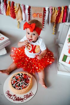 Your little pizza pie is turning one, how fun!! This adorable red, yellow and gold pizza themed highchair banner is too sweet and would be perfect for your little one's birthday party, cake smash photos and first birthday photo shoot! Coordinating yellow, red, and gold and pom pom trims are cut by hand and tied onto jute twine. The banner measures 30 inches with 12 inches of jute twine on each end. Fabric and trims hang down 9 inches. Burlap centerpiece measures 6x9 inches and is sewed at the ed Pizza First Birthday, One Year Photo Shoot, Burlap Centerpieces, Banner Photography, Italian Themed Parties, Pizza Birthday