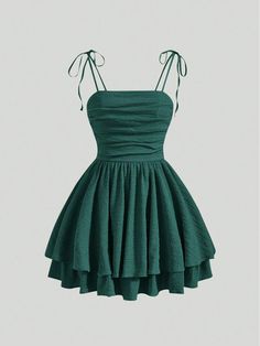 Cheap Green Dresses From Urban Outfitters, Simple Hoco Dresses, Short Lavender Dress, Green Hoco Dress, Green Dress Outfit, Promotion Dresses, School Dance Dresses, Green Formal Dresses, Cute Homecoming Dresses