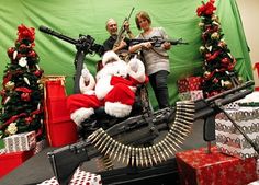 Guns in Santa's Grotto  What happens when you mix a love of guns with a love of Christmas? Santa and Machine Guns of course! Arizona’s Scottsville Gun Club host one of the strangest Santa’s grottos in the world, where families get to select their choice of weaponry – including AK-47s, grenade launchers and machine guns – and pose with Santa for their Christmas photo. Only Fools And Horses, Christmas Photo, What Happens When You, Christmas Santa, Christmas Traditions, Christmas Photos, Around The Worlds, The World, Christmas