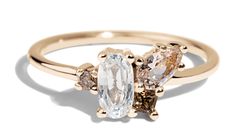 Eaves Cluster White Sapphire Oval with Morganite Ring - Bario Neal Bario Neal, Silver Crown Ring, Champagne Diamond Rings, Blue Topaz Engagement Ring, Fancy Necklace, Gold Diamond Wedding Band, Topaz Engagement Ring, Aquamarine Engagement Ring, Morganite Ring