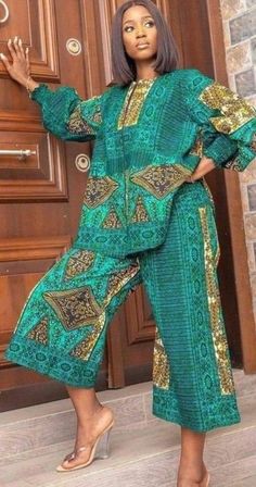 Shirt And Trouser, African Print Shirt, African Party Dresses, African Print Clothing, Short African Dresses, Best African Dresses, African Fashion Skirts, Afrikaanse Mode, African Wear Dresses