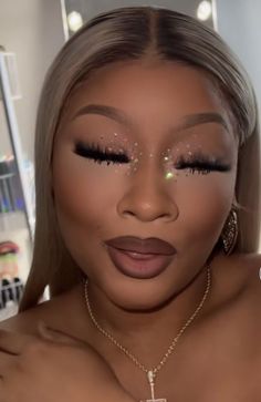 Simple Makeup Looks Birthday, Best Prom Makeup Looks, Soft Glam Rhinestone Makeup, Gem Makeup Looks Black Women, Black Birthday Makeup Look, New Years Look Makeup, Birthday Make Up Looks Natural, Cute Simple Birthday Makeup Looks, Prom Makeup Looks For Black Women