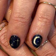 Moon On Nails Art Designs, Dark Shirt Nails, Moon Art Nails, Celestial Nails Simple, Dark Blue Moon Nails, Whimsigoth Nail Art, Phoebe Bridgers Nails, Short Nail Polish Ideas