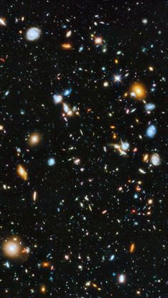 an image of many different objects in the dark sky with stars all around them,